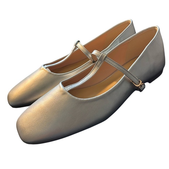 C. Paravano Women's T-Strap Comfort Square Toe Ballet Flats Size 11-11.5 Silver - Picture 6 of 9